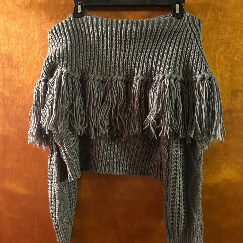 Chic Off-the-Shoulder Gray Fringe Sweater